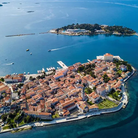 Nino-5 By Interhome * Poreč