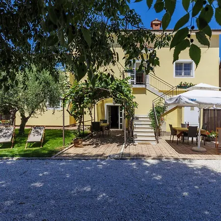 Nino-5 By Interhome *