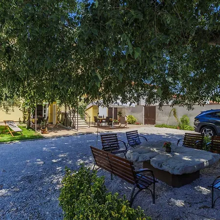 Nino-5 By Interhome *