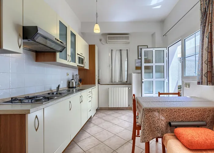 Nino-5 By Interhome Apartman