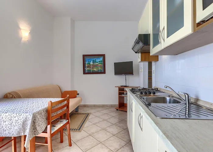 Nino-5 By Interhome * Porec