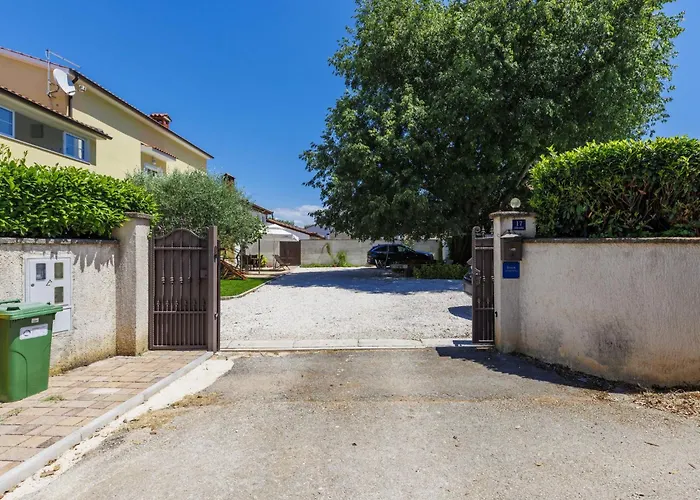 Appartamento Nino-5 By Interhome Porec