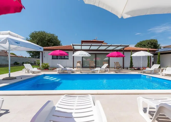 Nino-5 By Interhome *